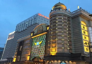 尖草坪最大顶级出名高端豪华KTV会所-皇冠伯爵KTV顶级体验点评